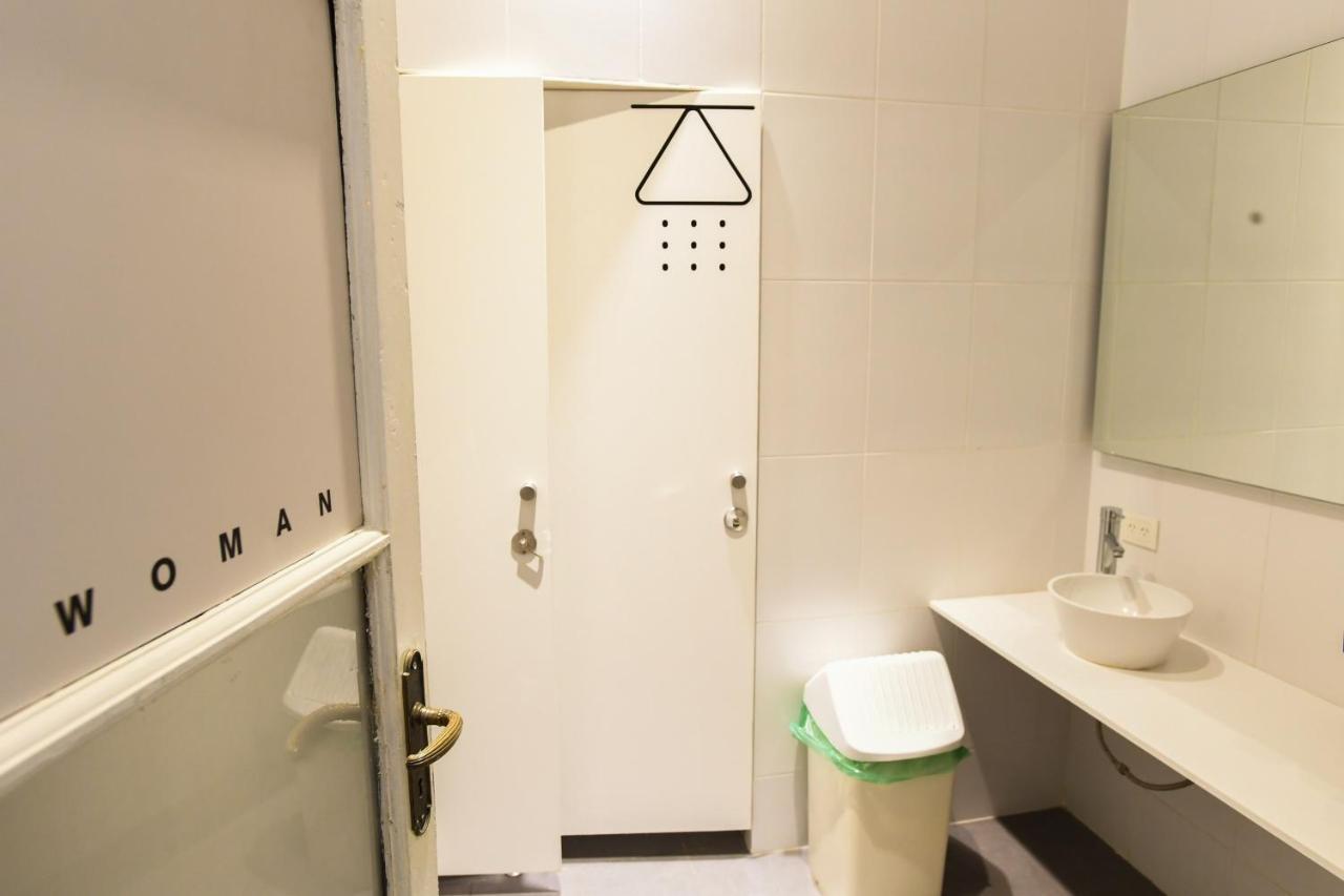 Casa Franca Recoleta Hostel Buenos Aires Esterno foto
